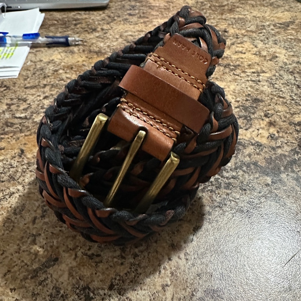 Cole Hann Two-tone Leather Men’s Belt Size S